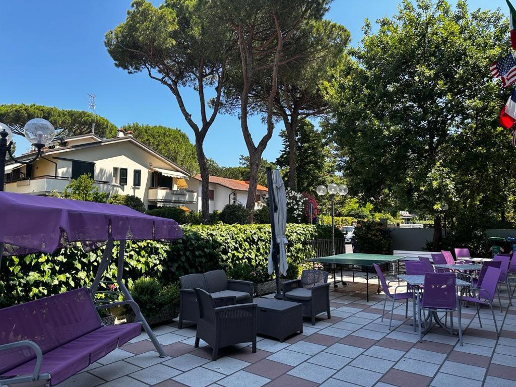 Hotel Singapore Milano Marittima Exterior photo